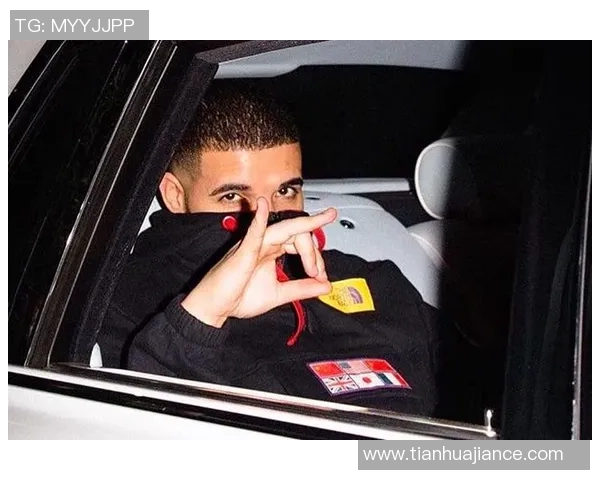 当说唱巨星Drake邂逅绿茵传奇足球球星激情与荣耀的跨界碰撞